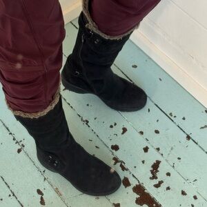 Clark’s Size 6 Suede Sheba Ayer Fur Cuff Boots Black Mid Calf